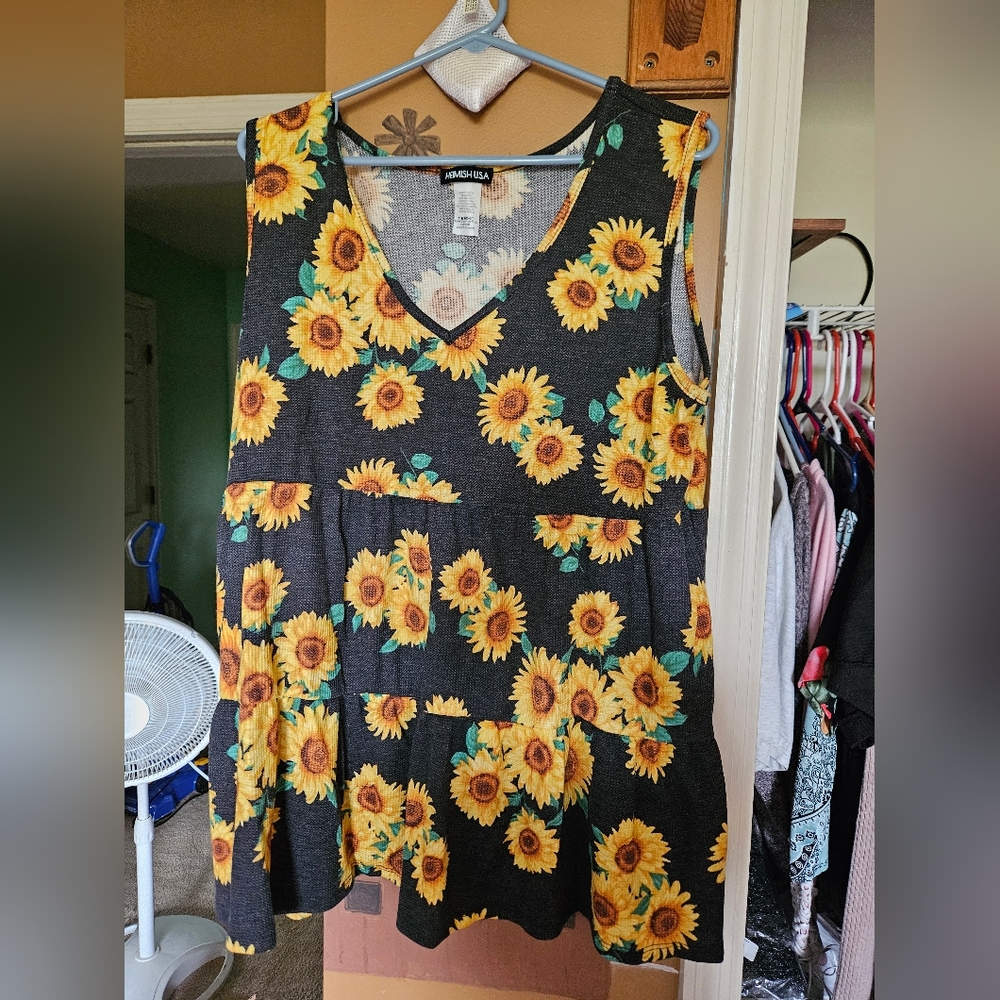 Sunflower top